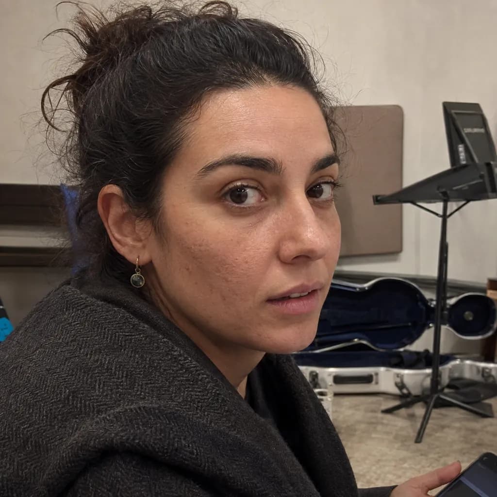 Nadia, Cello teacher